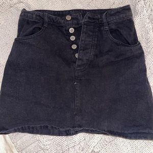 Brandy Melville Skirt